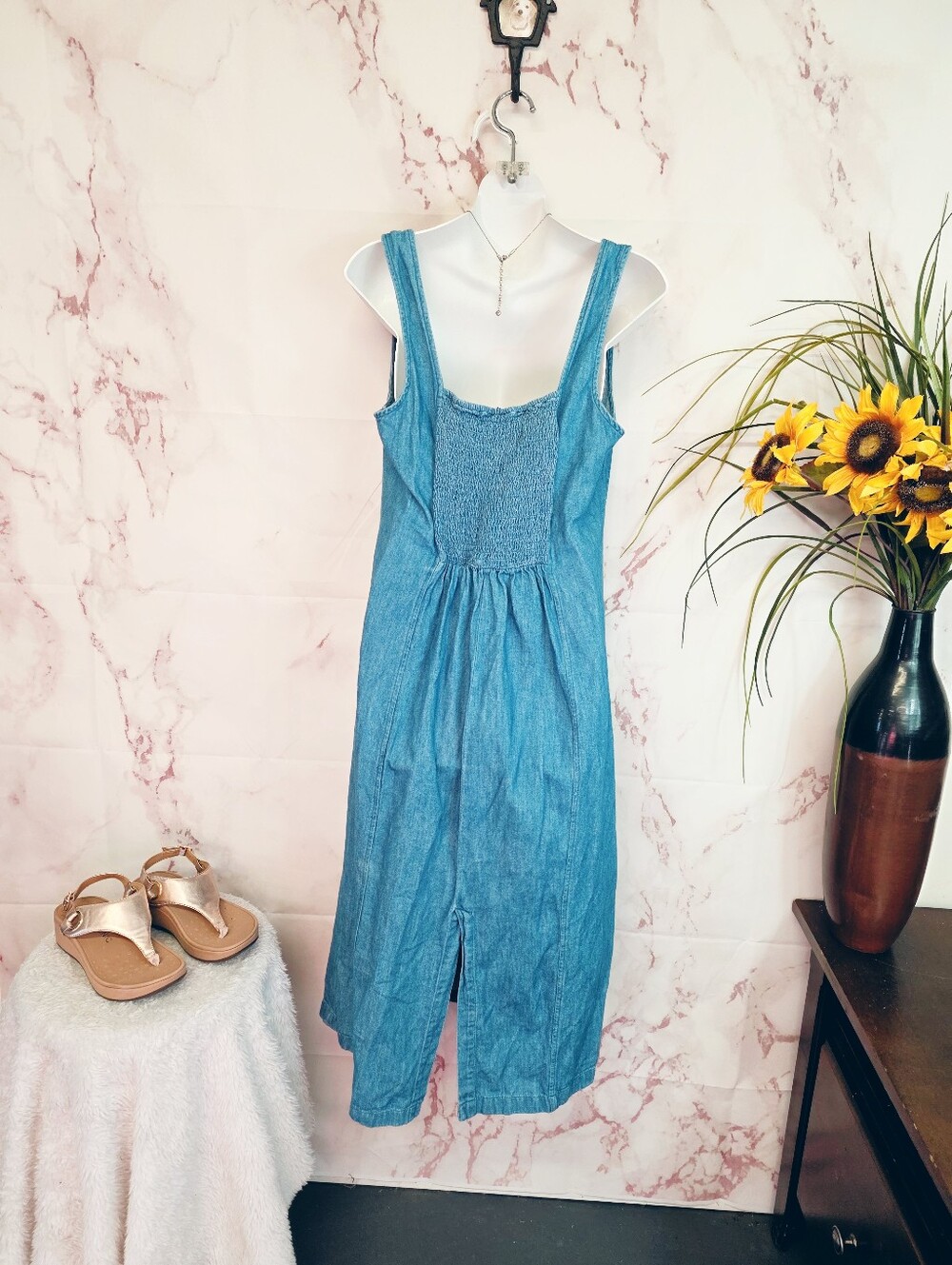 Old Navy Denim Midi Dress Womens Large Smocked Back Cotton Blue Sleeveless - Picture 4 of 7